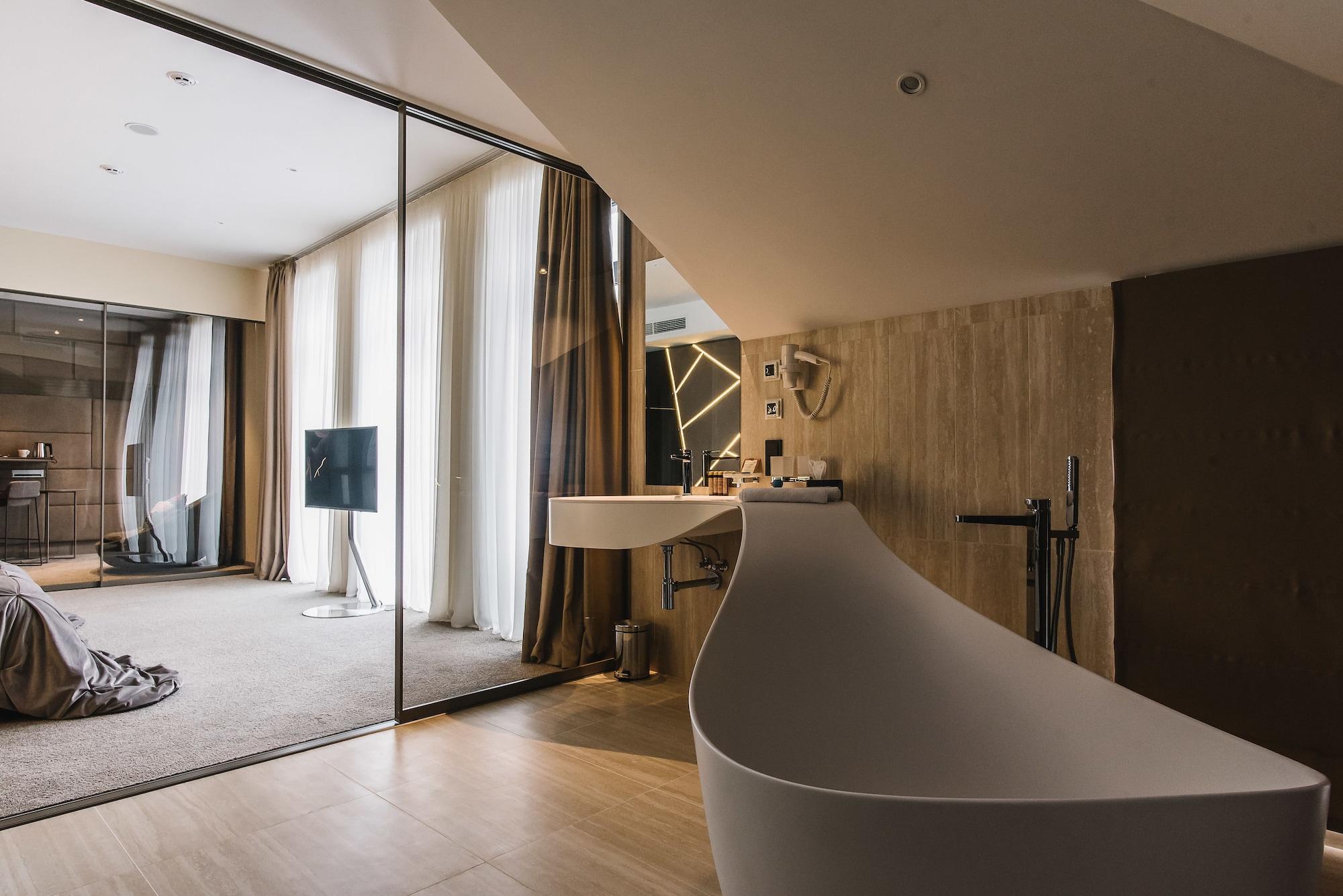 Noble Boutique Hotel Luck Exteriér fotografie